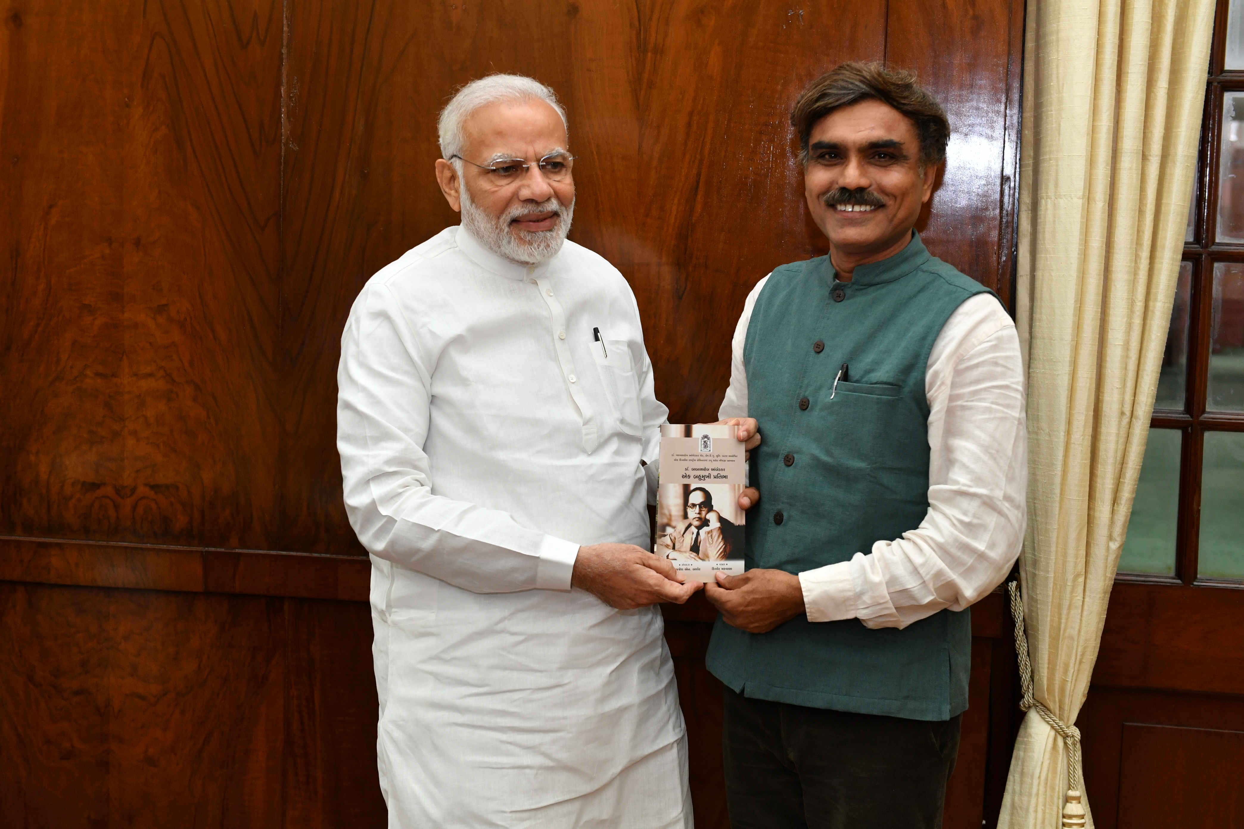Shri Narendra Modi Launches Books by Authored by Kishor Makwana